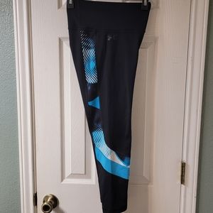 Under Armour Leggings - Large